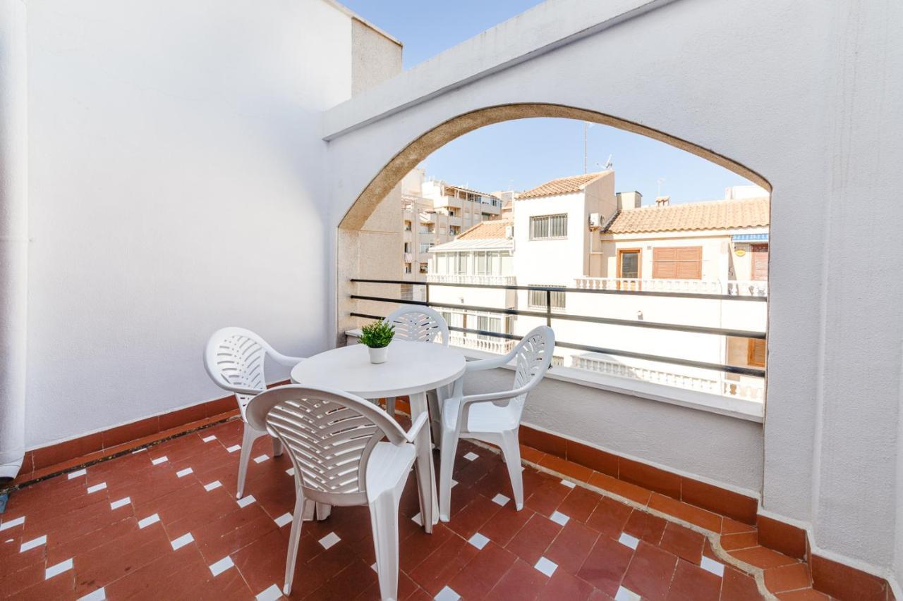 Cozy Apartment Near The Sea Torrevieja Buitenkant foto